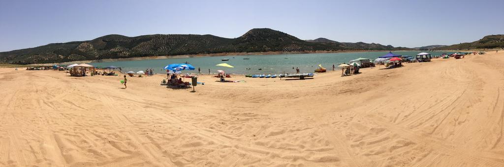 Camping Valdearenas อิซนาฮาร์ ภายนอก รูปภาพ